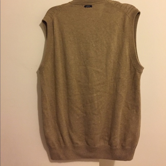 Men's Nautica Sweater Vest - Picture 2 of 4